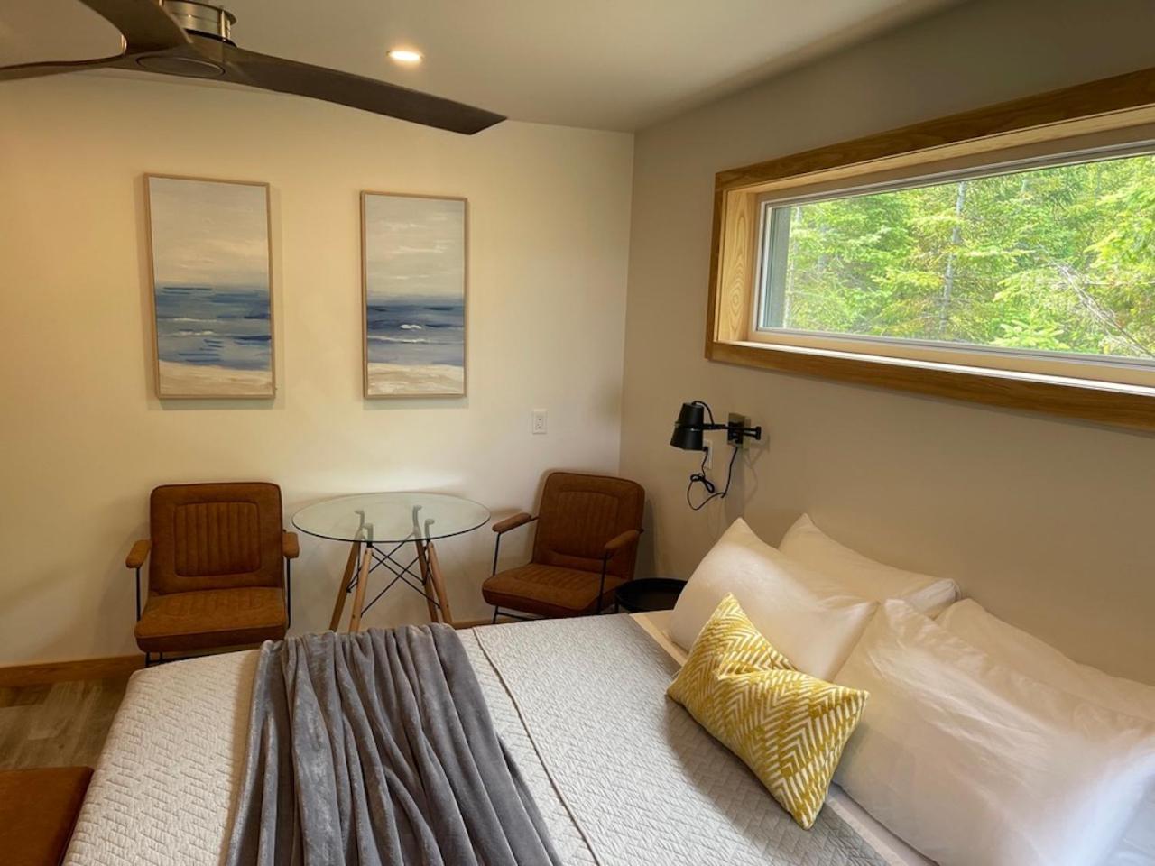 Stone Cove Waterfront Adults Only